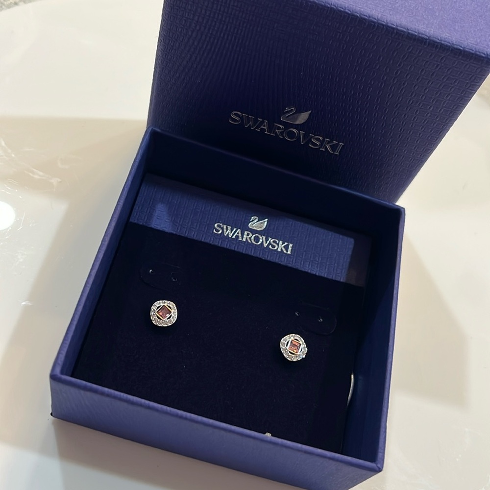 SWAROVSKI PE Square Cryantp/RHS 5547024